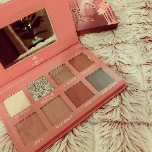 Miami nights eyeshadow palate by Shaina B - Picture 2 of 3